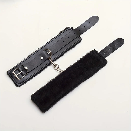 Black plush bondage sex handcuffs sex toy, adult bondage accessories, soft bondage suitable for couples' sex accessories