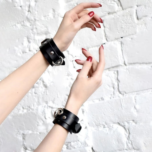 Unisex Leather Bracelet BDSM Bondage Leather Handcuffs Buckle Adjustable Vintage Punk Fetish Clothing Restraints Kink Toy
