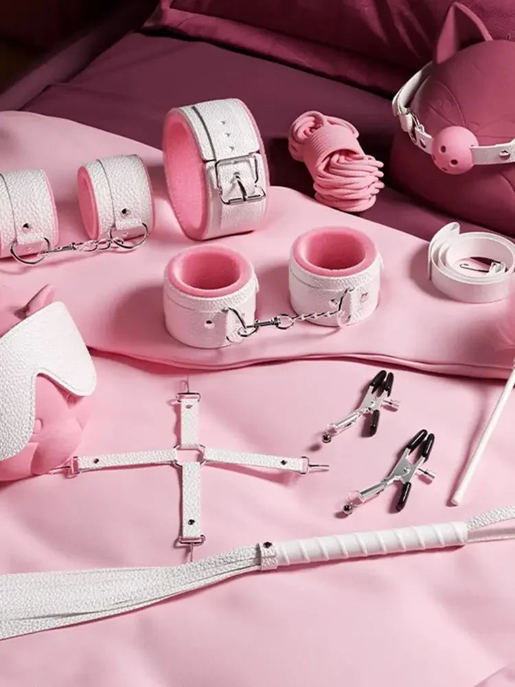 Deluxe Couples Bondage Kit Leather Whip Handcuffs BDSM Accessories for Women Adult Intimacy Toys BDSM Kit Set